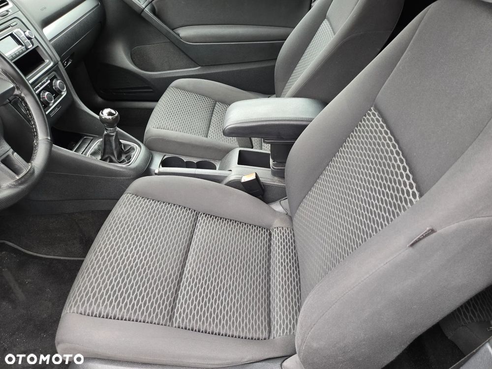 Volkswagen Golf 1.4 Team - 9
