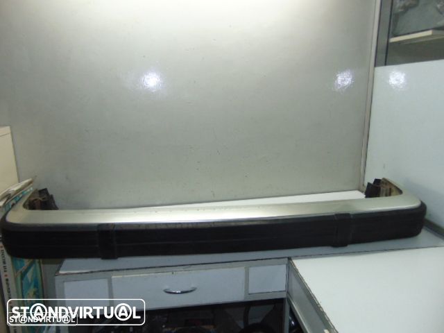 Volvo 245 (carrinha) pára-choques - 1