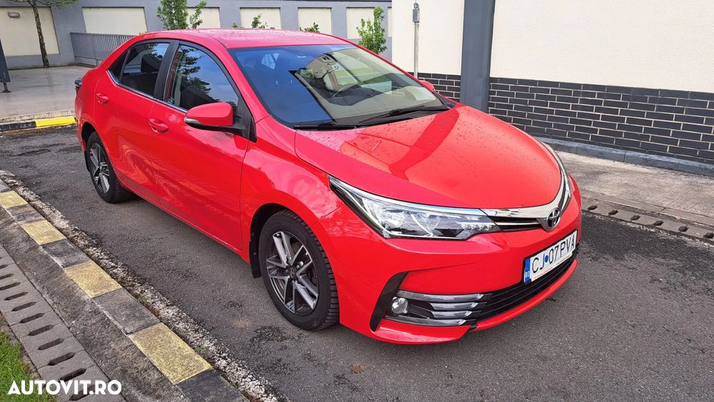 Toyota Corolla 1.4 D-4D Sol - 1