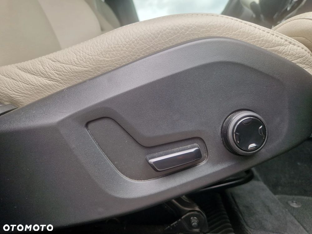 Volvo XC 60 - 15