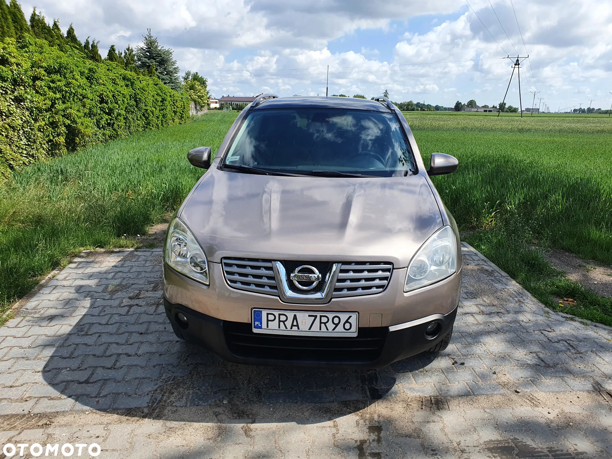 Nissan Qashqai - 2