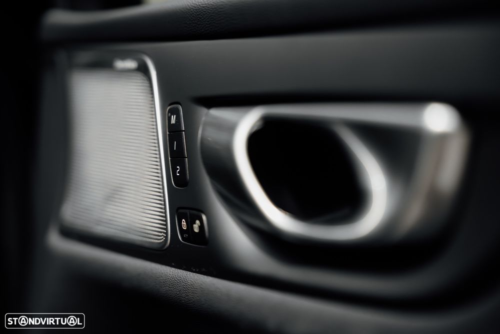 Volvo S60 T8 Recharge AWD Polestar Engineered - 14