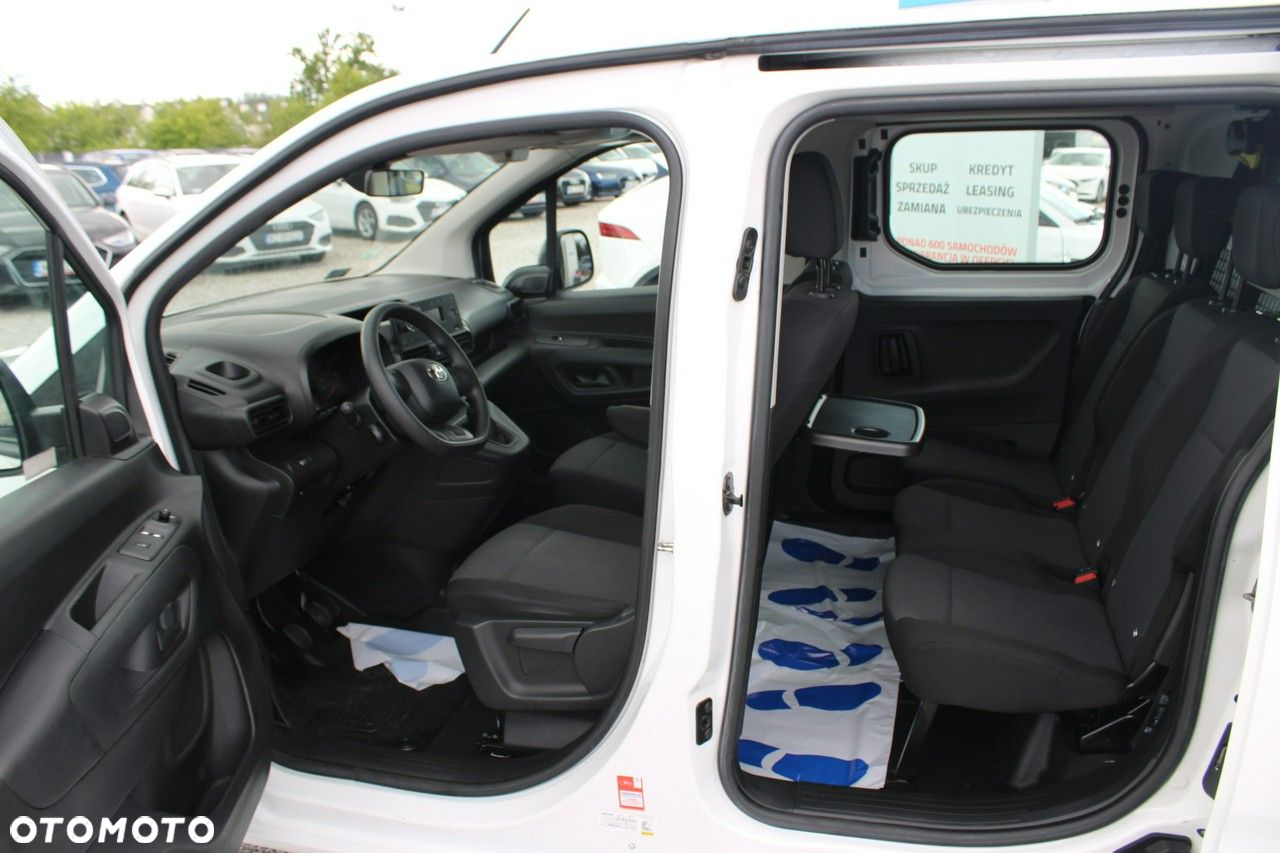 Toyota Proace City - 12