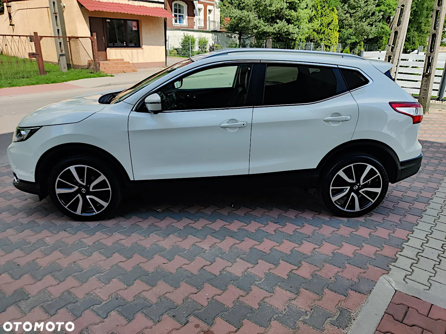 Nissan Qashqai 1.6 DIG-T Tekna+ - 9