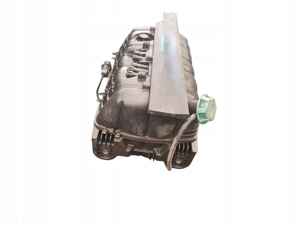 ZBIORNICZEK WYRÓWNAWCZY MAN MAN TGX I 18.440 (2012-2016) 12.4 440KM 81061026232 - 3