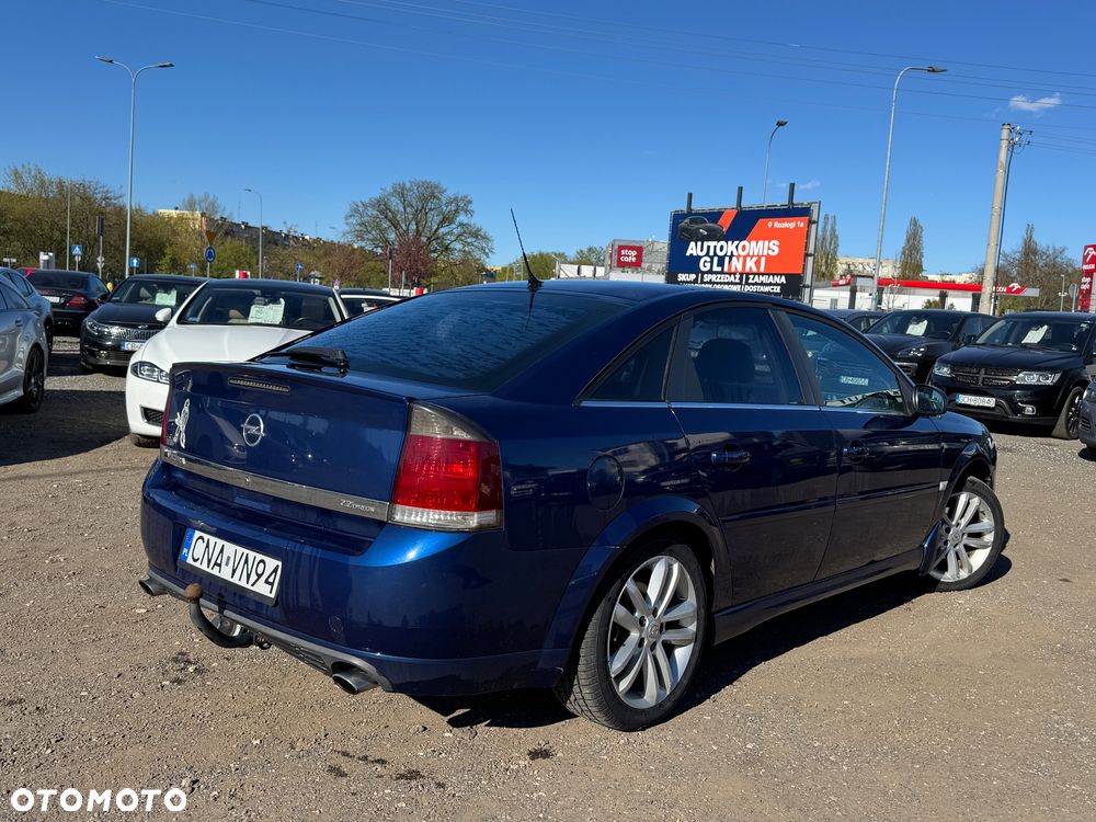 Opel Vectra 2.2 Comfort - 4