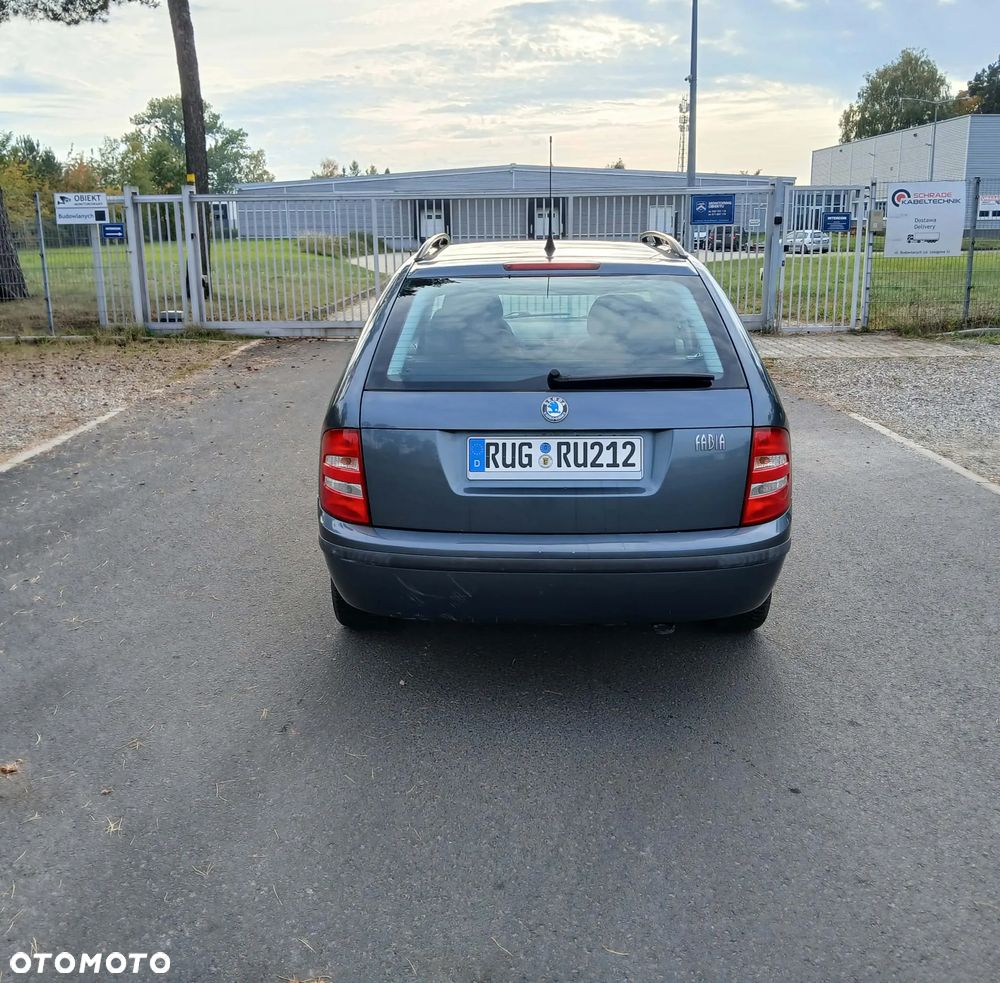 Skoda Fabia - 5
