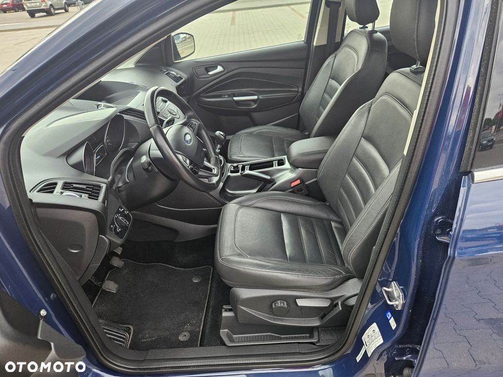 Ford Kuga - 11