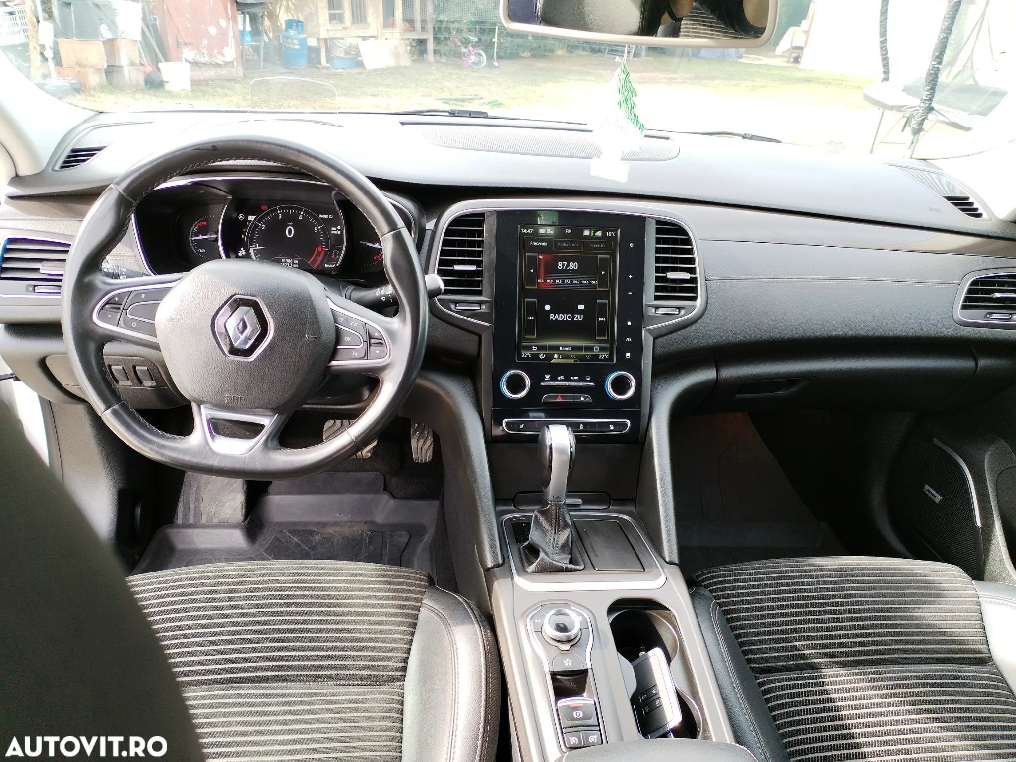 Renault Talisman Grandtour TCe 225 EDC GPF BUSINESS EDITION - 9