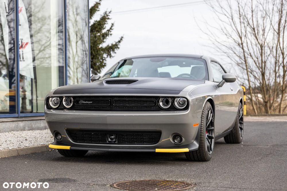 Dodge Challenger 5.7 R/T - 11