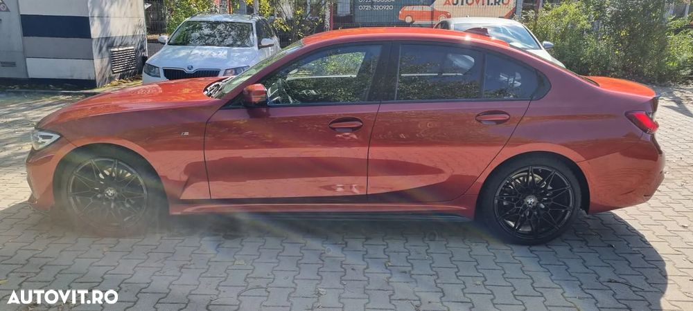 BMW Seria 3 320i AT - 16