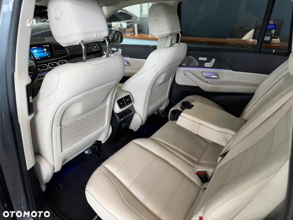 Mercedes-Benz GLS 400 d 4-Matic - 12