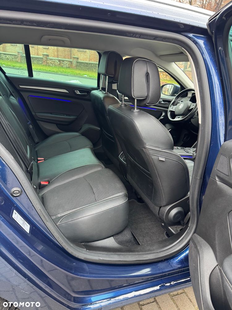 Renault Megane ENERGY TCe 140 EDC BOSE EDITION - 15