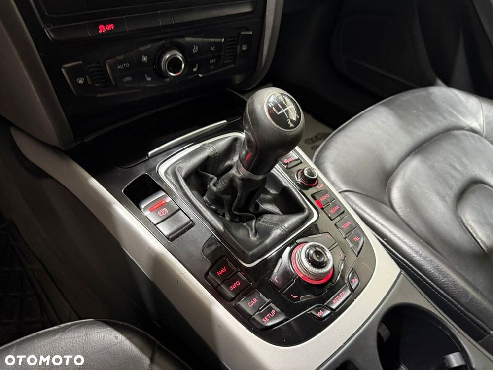 Audi A4 Avant - 33