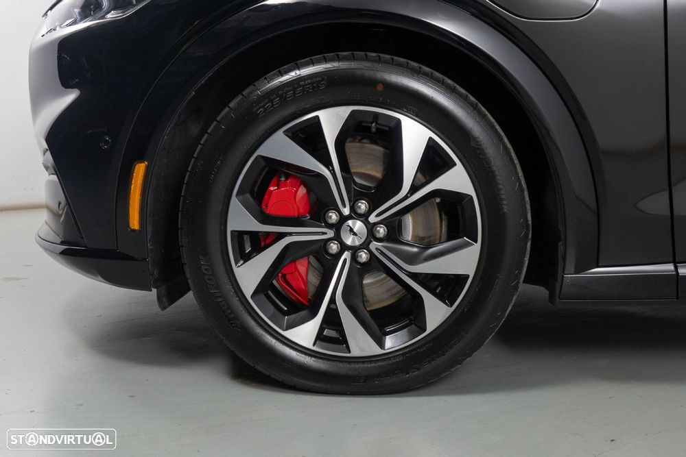 Ford Mustang Mach-E Standard AWD - 21