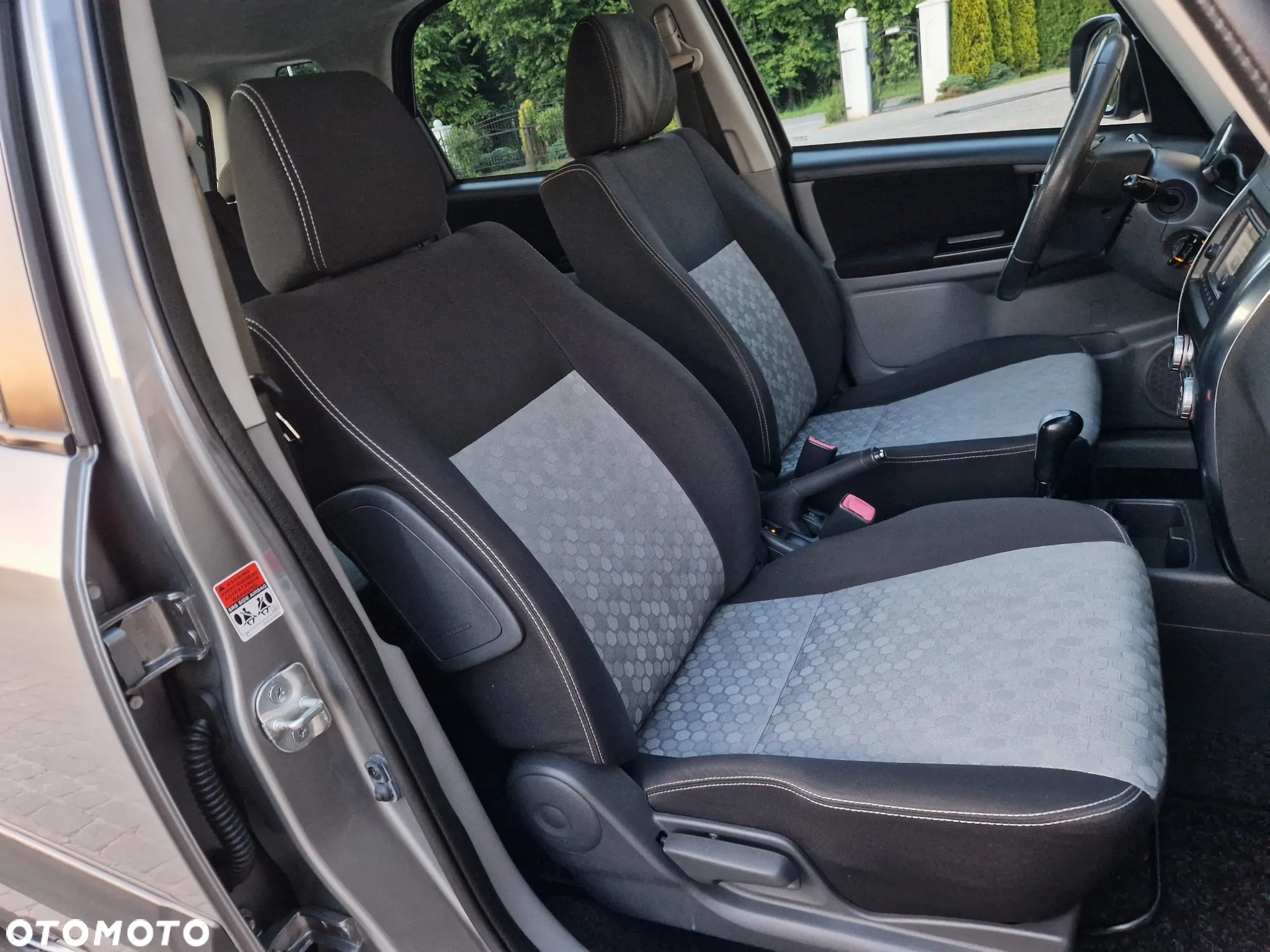 Suzuki SX4 Classic 1.6 VVT Automatik 4x2 Style - 26