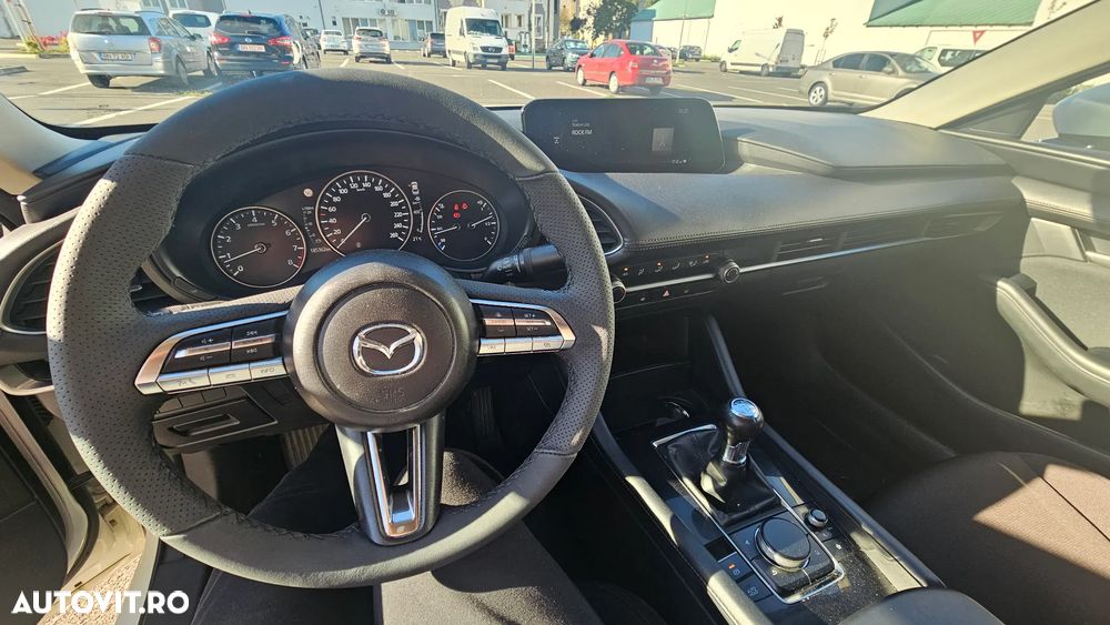Mazda 3 - 5