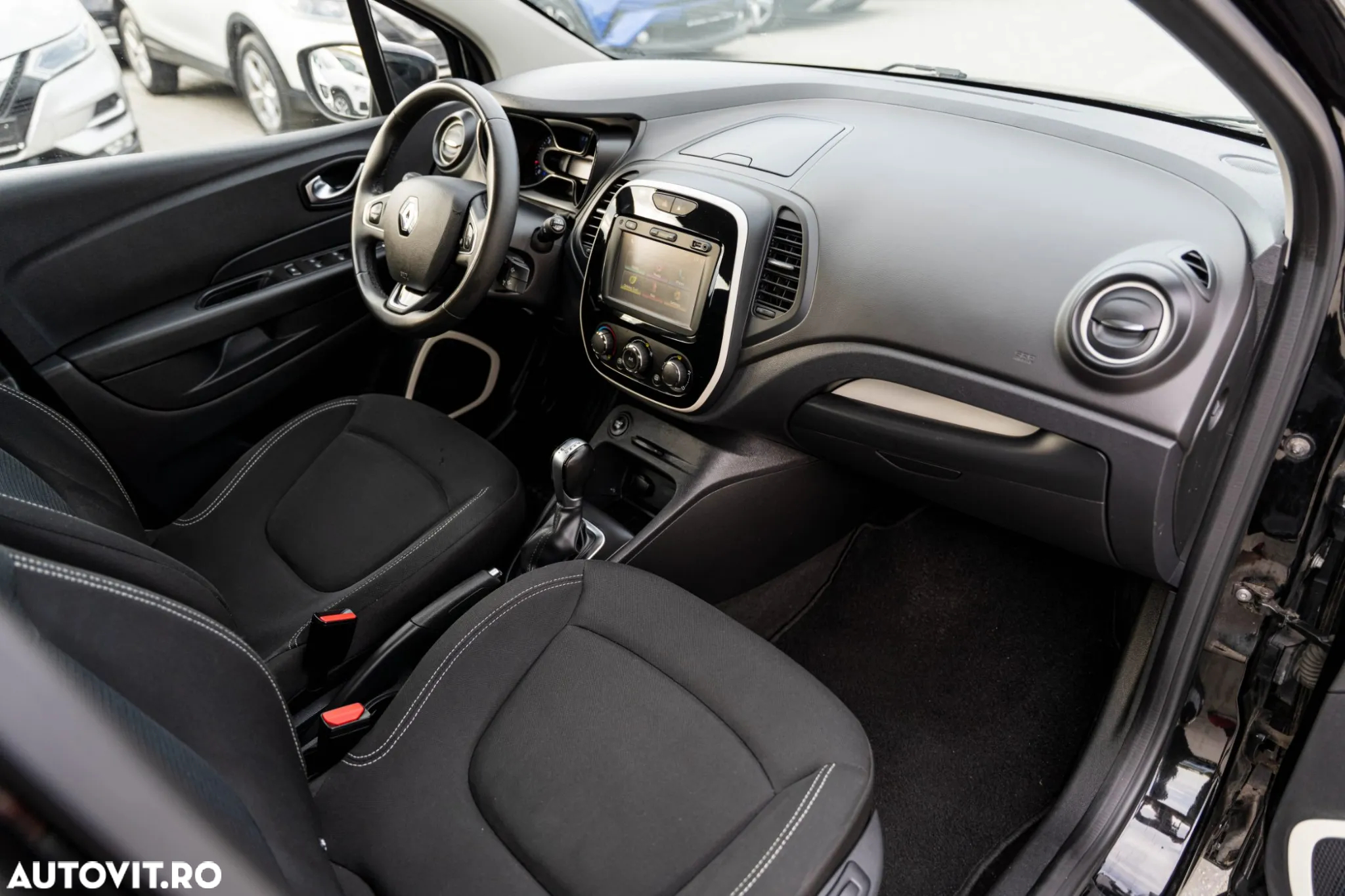 Renault Captur dCi EDC Zen - 7