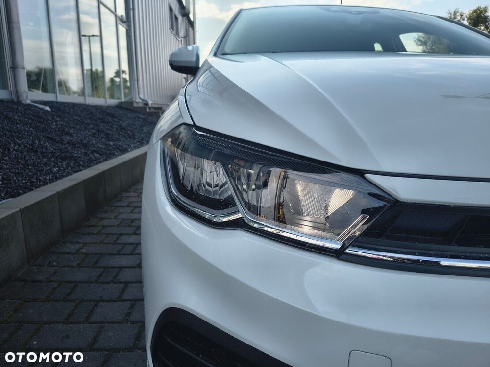 Volkswagen Polo - 9