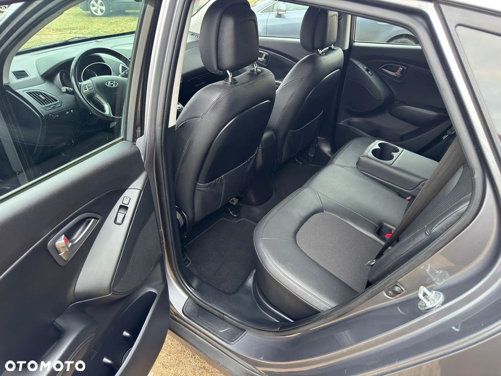 Hyundai ix35 1.6 2WD Fifa World Cup Edition - 7