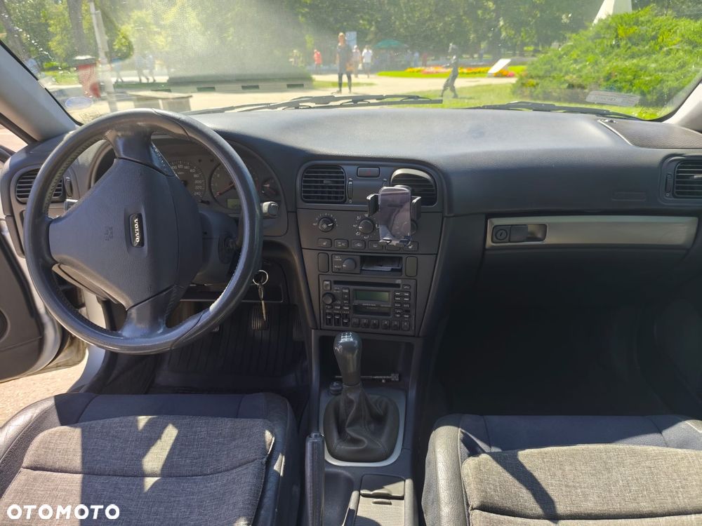 Volvo V40 1.8 - 14