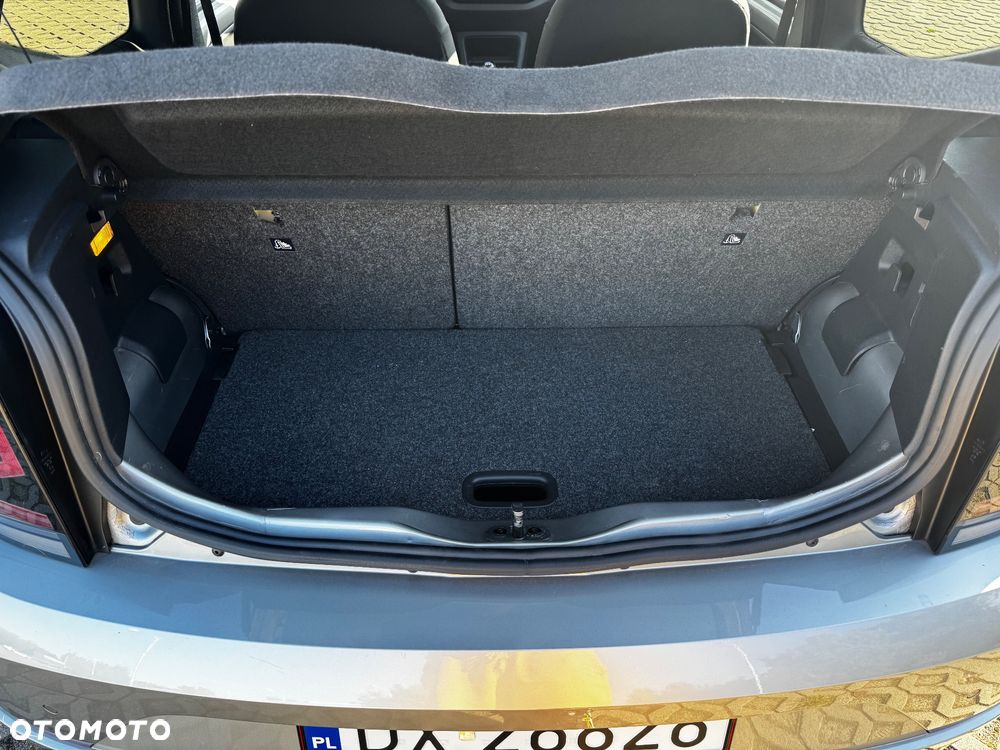 Volkswagen up! 1.0 TSI GTI - 24