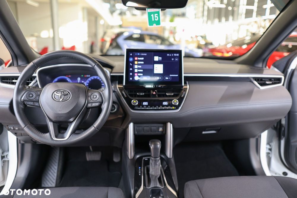 Toyota Corolla Cross - 6