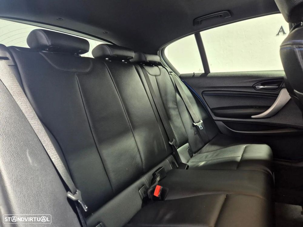 BMW 116 i Pack M - 13