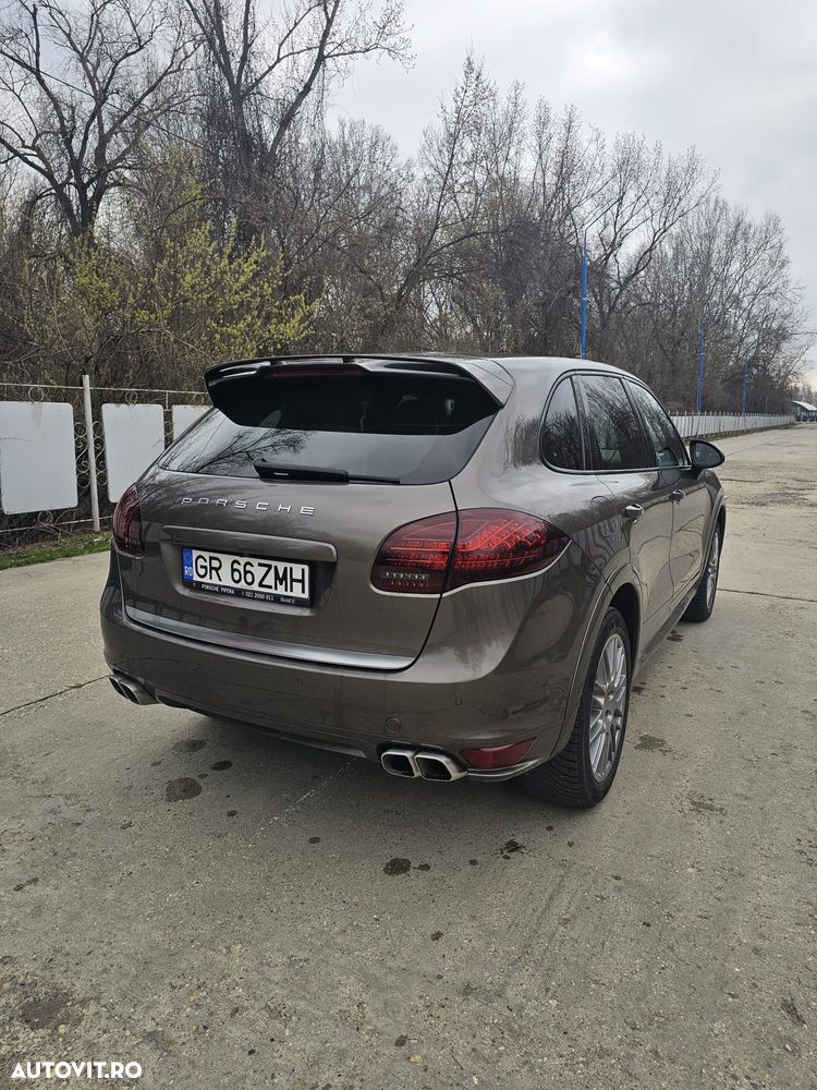 Porsche Cayenne - 13