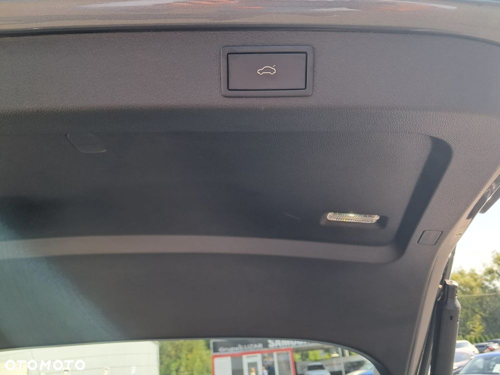 Skoda Superb 2.0 TDI SCR Ambition DSG - 31