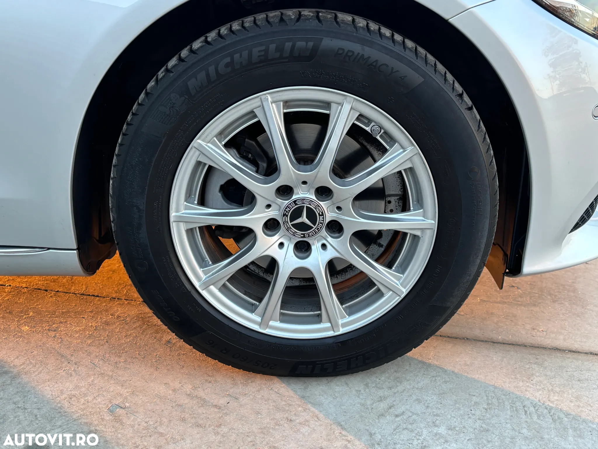 Mercedes-Benz C 180 d - 13