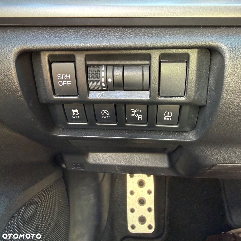 Subaru XV 1.6i Exclusive Plus (EyeSight) Lineartronic - 27