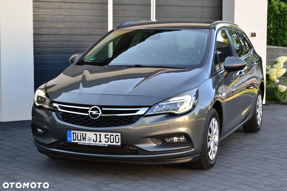 Opel Astra 1.4 T Dynamic - 18