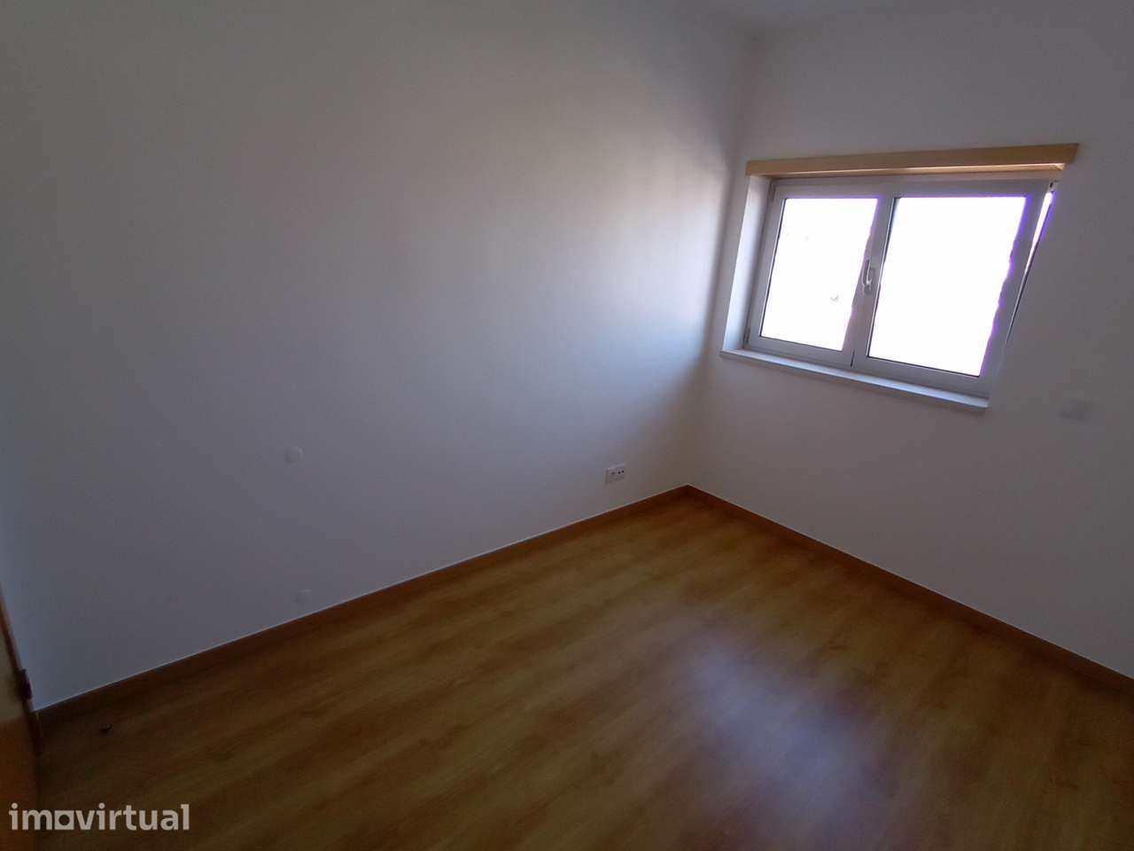 Apartamento T2 com garagem privada - Louriçal/Pombal - Grande imagem: 5/10