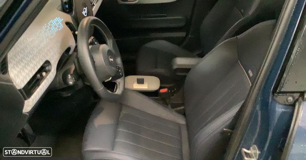 MINI 5 Portas Cooper Auto - 4