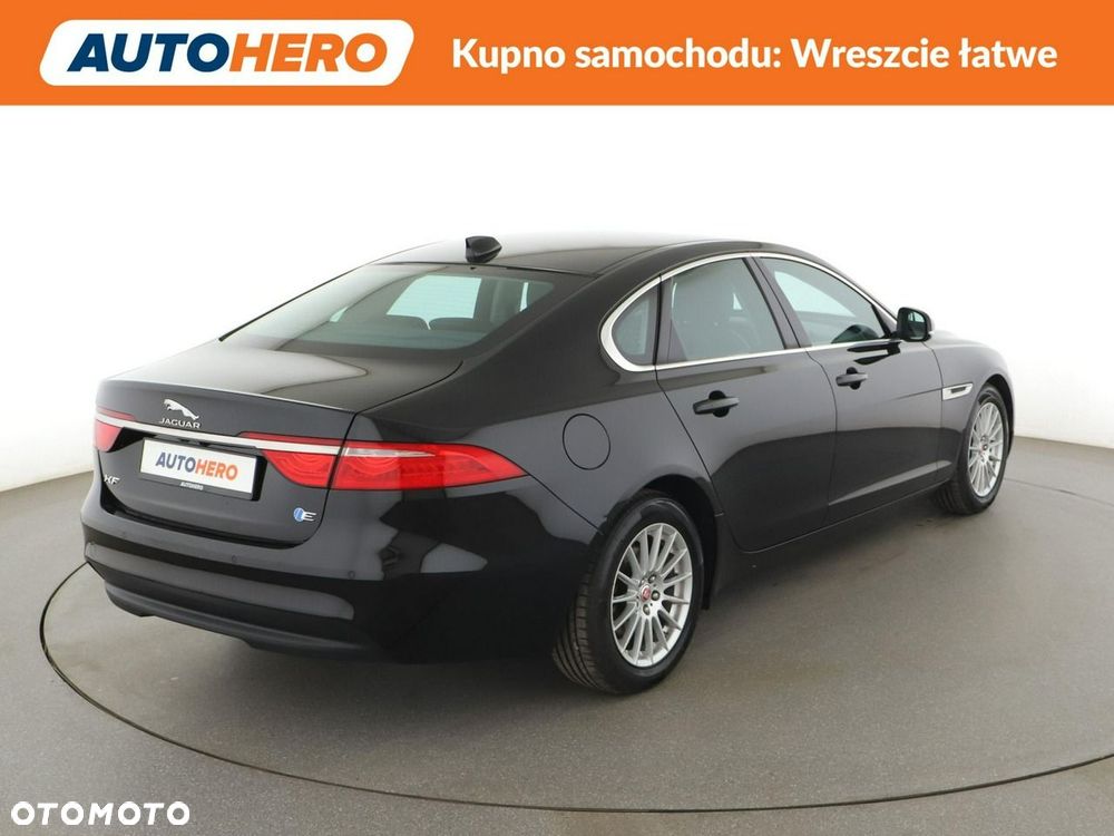 Jaguar XF E-Performance Prestige - 8
