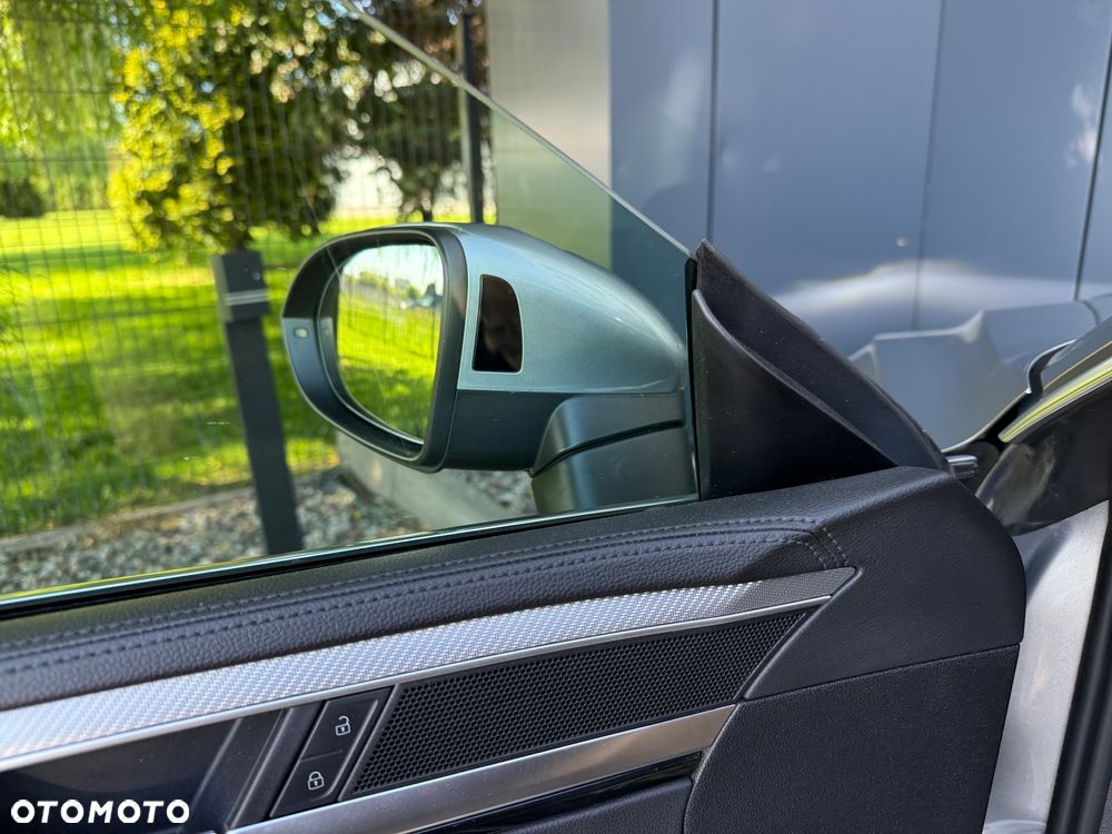 Volkswagen Arteon 2.0 TSI R-Line DSG - 27