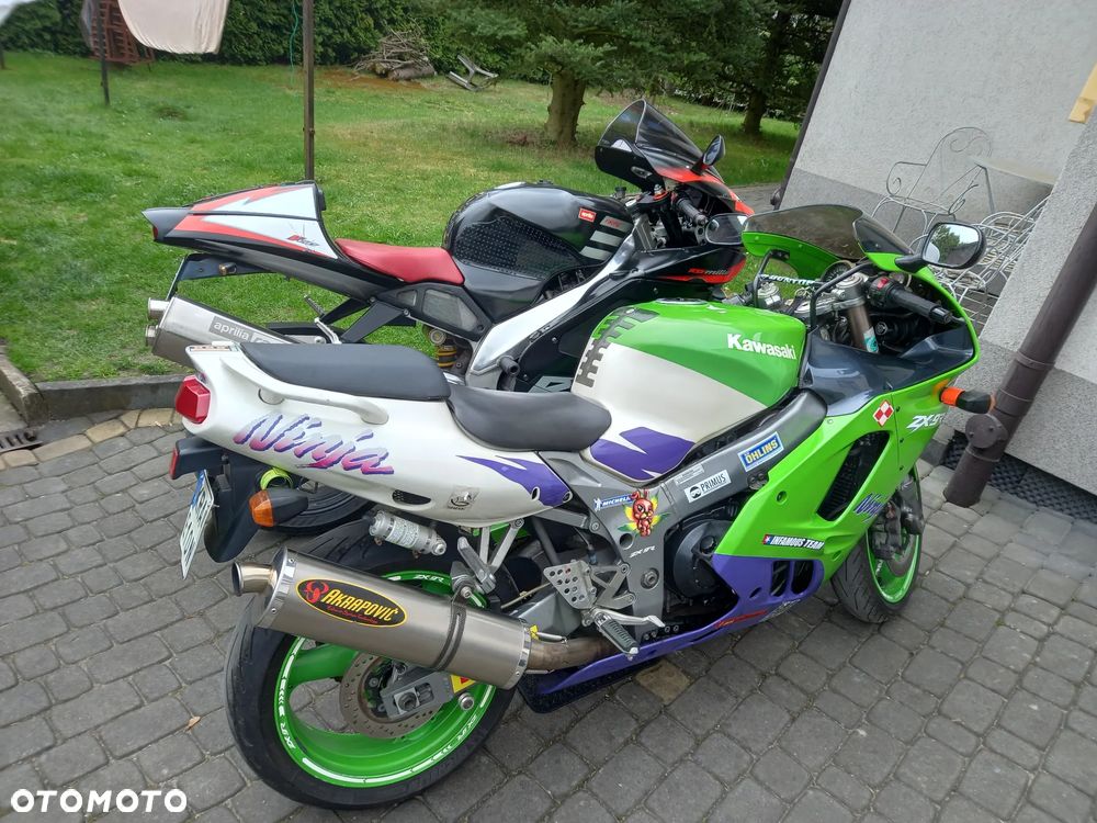 Aprilia RSV - 9