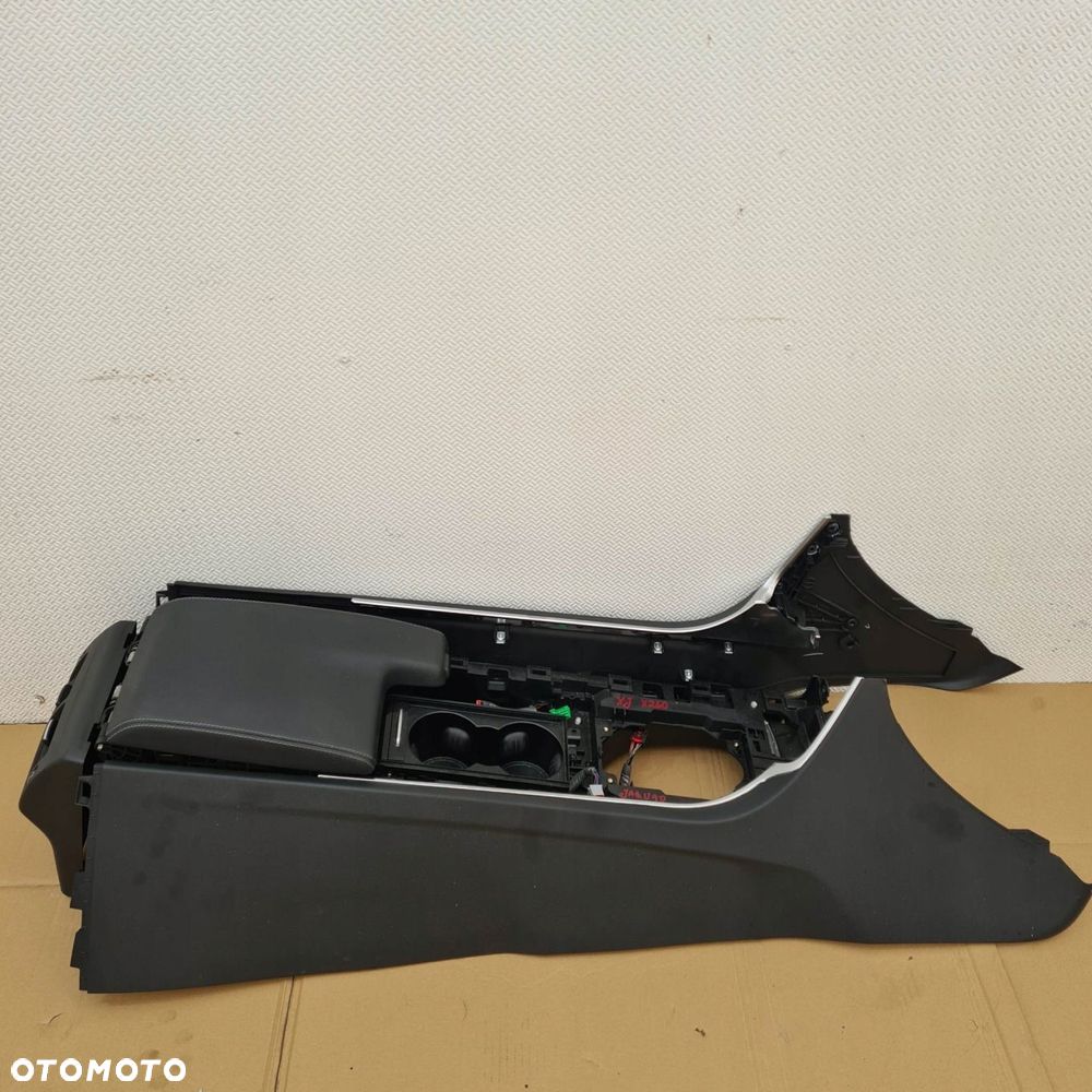 jaguar xf ii x260 r-sport tunel podłokietnik eu - 1