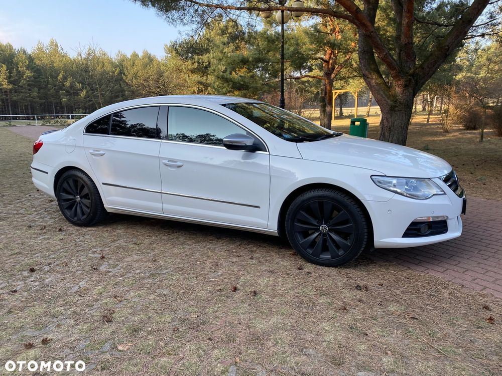 Volkswagen Passat CC - 2