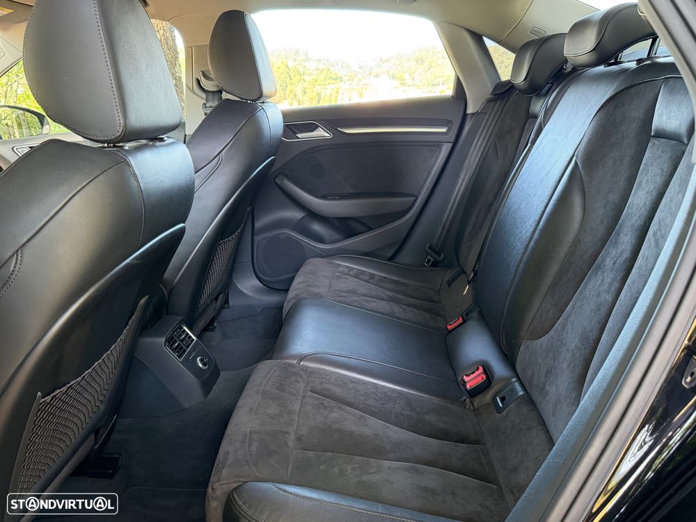 Audi A3 Limousine 1.6 TDI S-line - 22