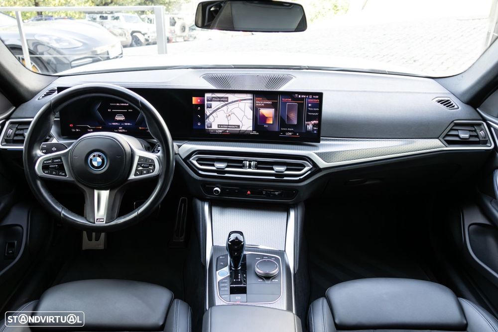 BMW i4 eDrive40 Pack Desportivo M - 14