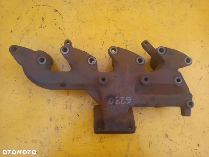 Kolektor wydechowy R520245 John Deere 6230 Premium - 5