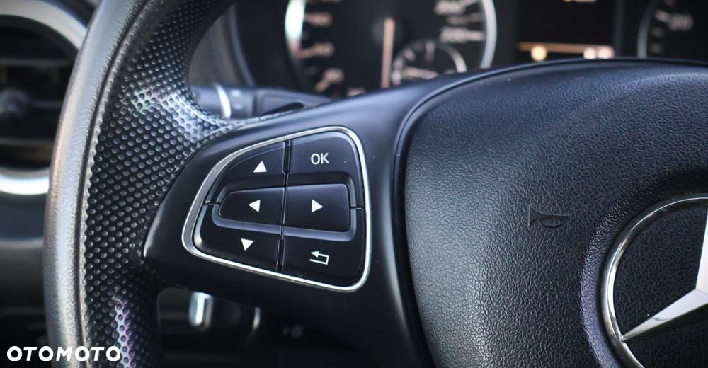 Mercedes-Benz Vito - 22