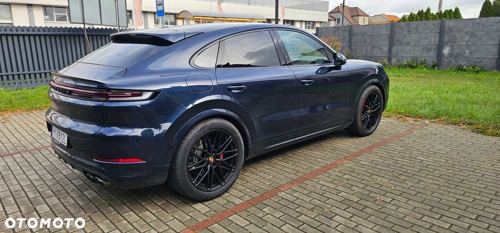 Porsche Cayenne S - 1