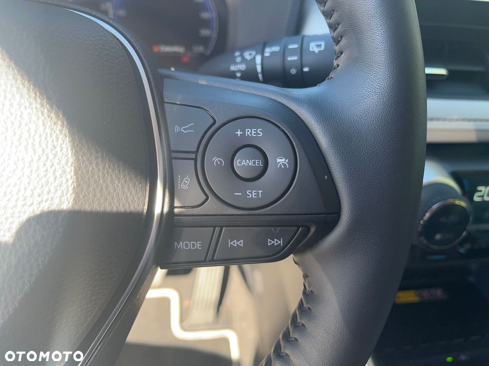 Toyota RAV4 - 12