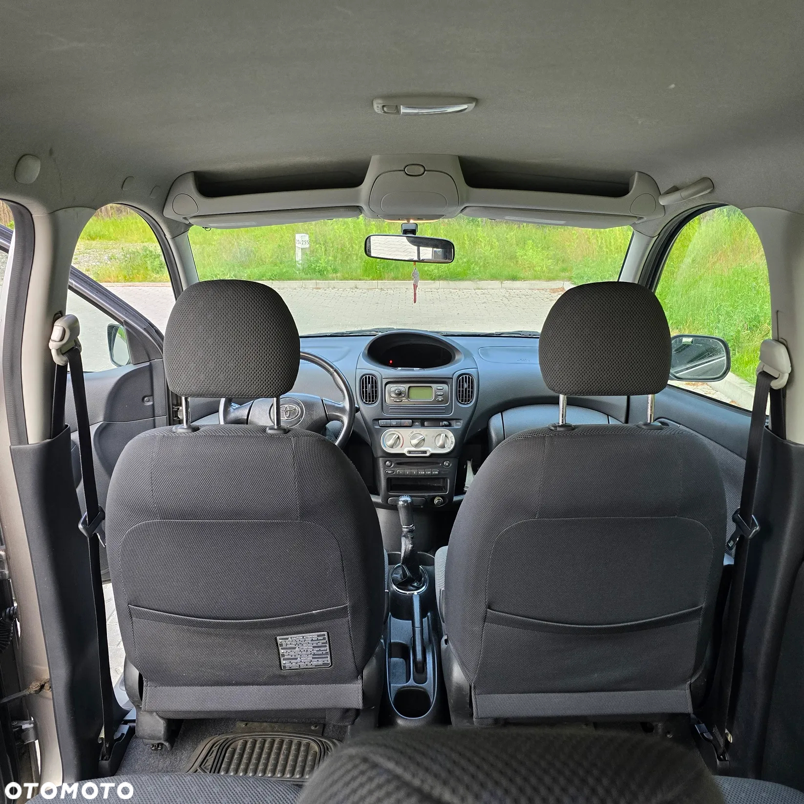 Toyota Yaris Verso 1.3 Sol - 15