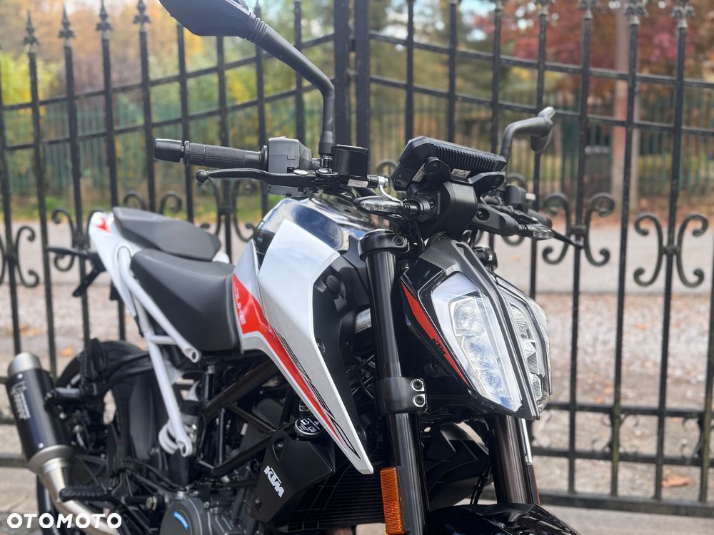 KTM Duke - 11