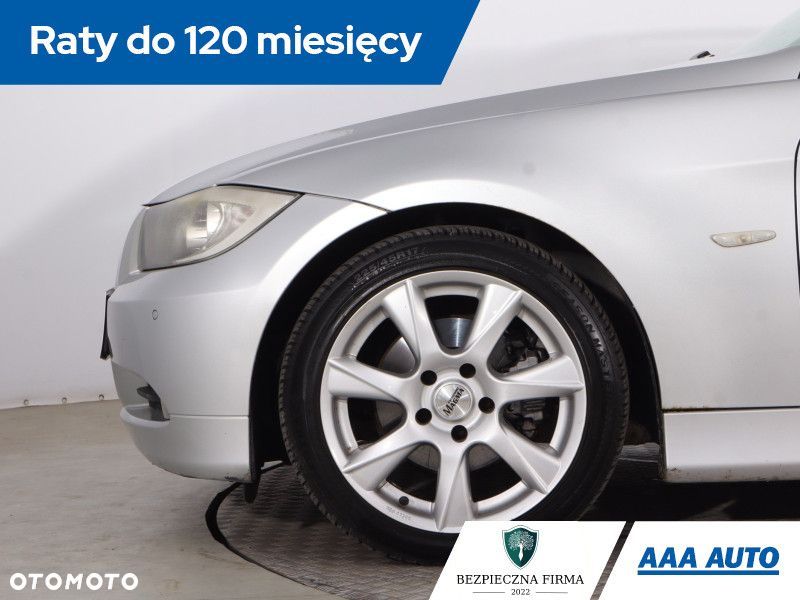 BMW Seria 3 - 16