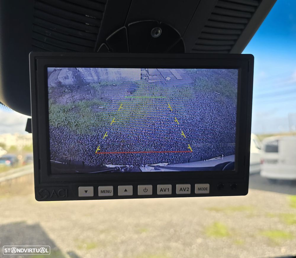 Mercedes-Benz Sprinter 517 - 9